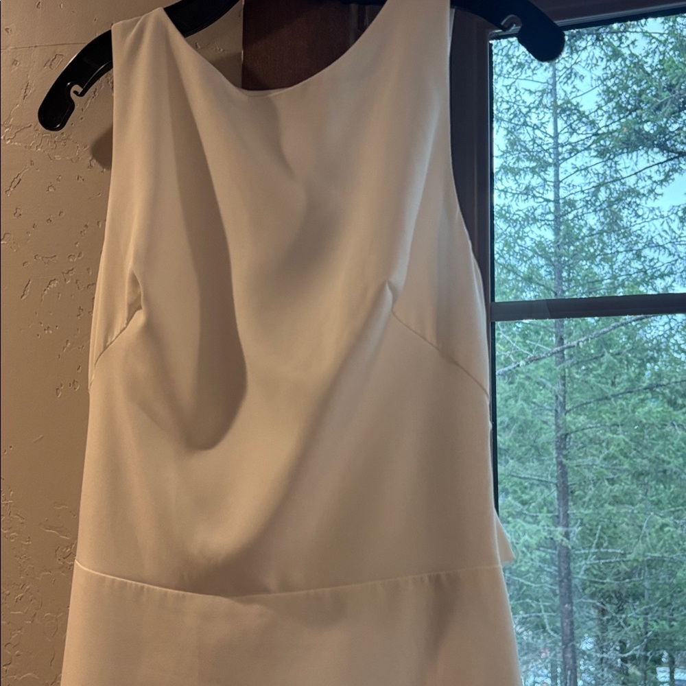 JJs House modern classic simple bridal gown, white, L, NWT - Picture 13 of 14